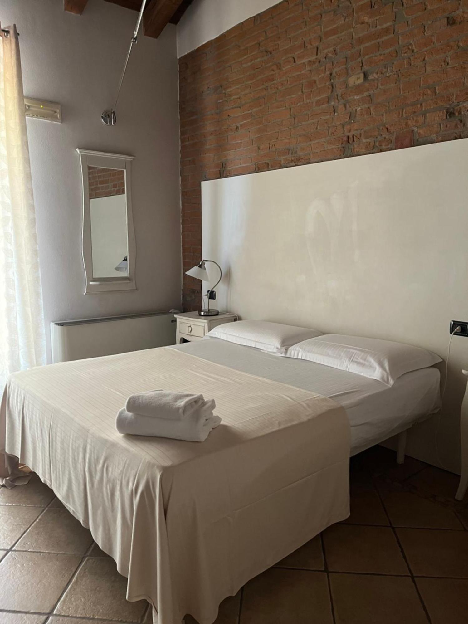 Hotel Villa Costanza Pontenure Esterno foto